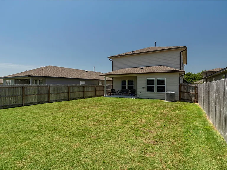 956 Lady Bird Ln — Photo 36
