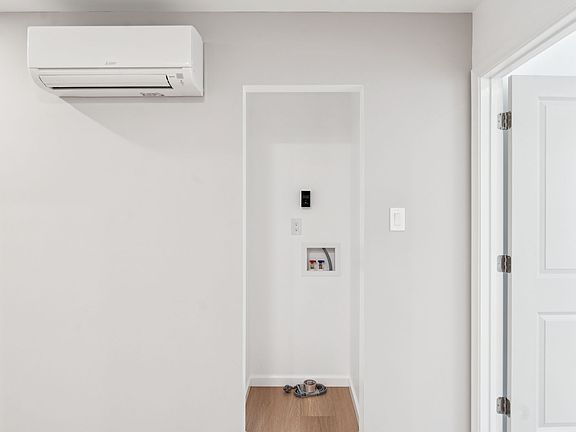 5th image of 2242 S 15th St Floor 3
