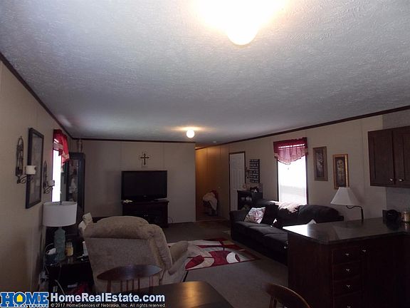 5th image of 3709 NW Ash Ct