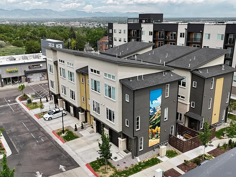 2900 W Parkside Pl — Photo 19