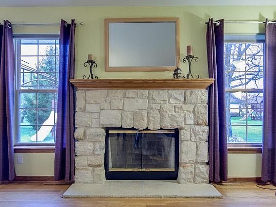 4th image of 1236 Lake Park Dr
