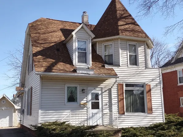 304 N Division Ave, Polo, IL 61064