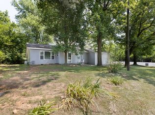 936 S Elm Springs Rd, Springdale, AR 72762