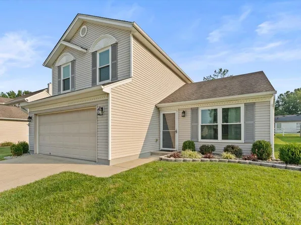 2045 Sunset View Ln, Amelia, OH 45102