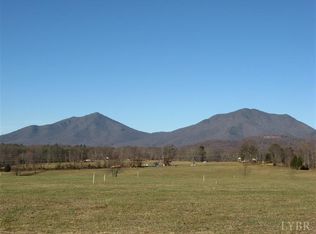 1 Big Island Hwy #1, Bedford, VA 24523