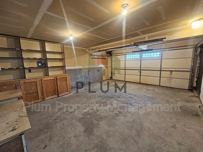 917 Discovery Way — Photo 30