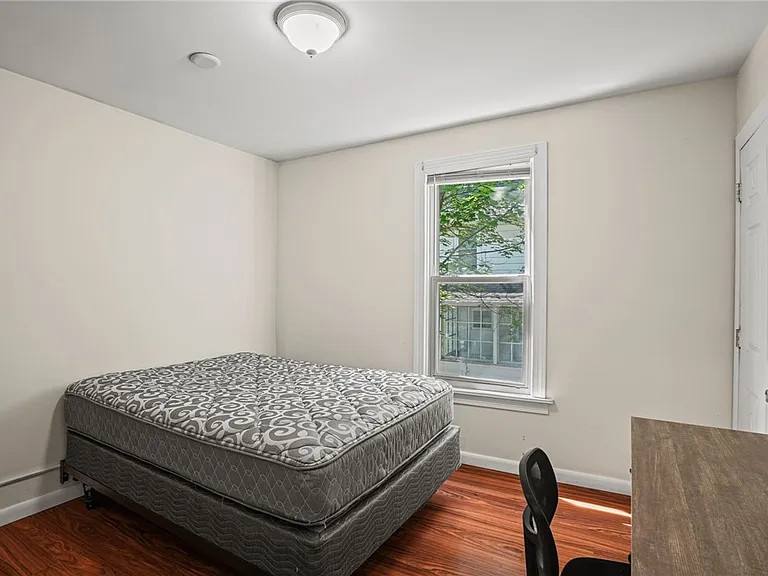 409 S Aurora St — Photo 19