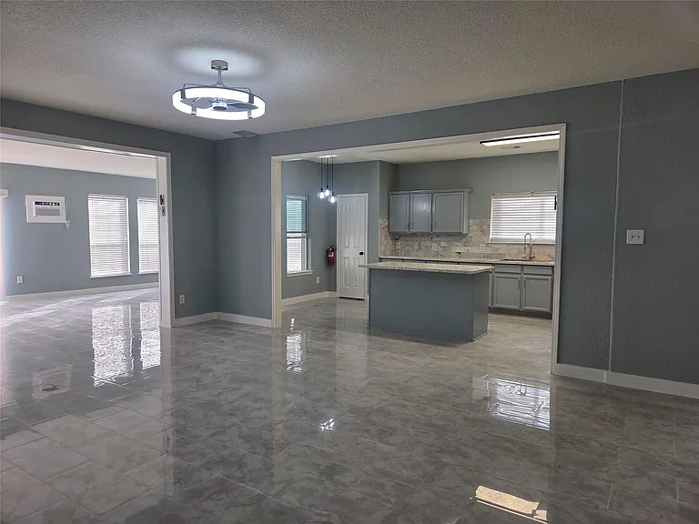 9526 Heflin Colony Dr — Photo 10