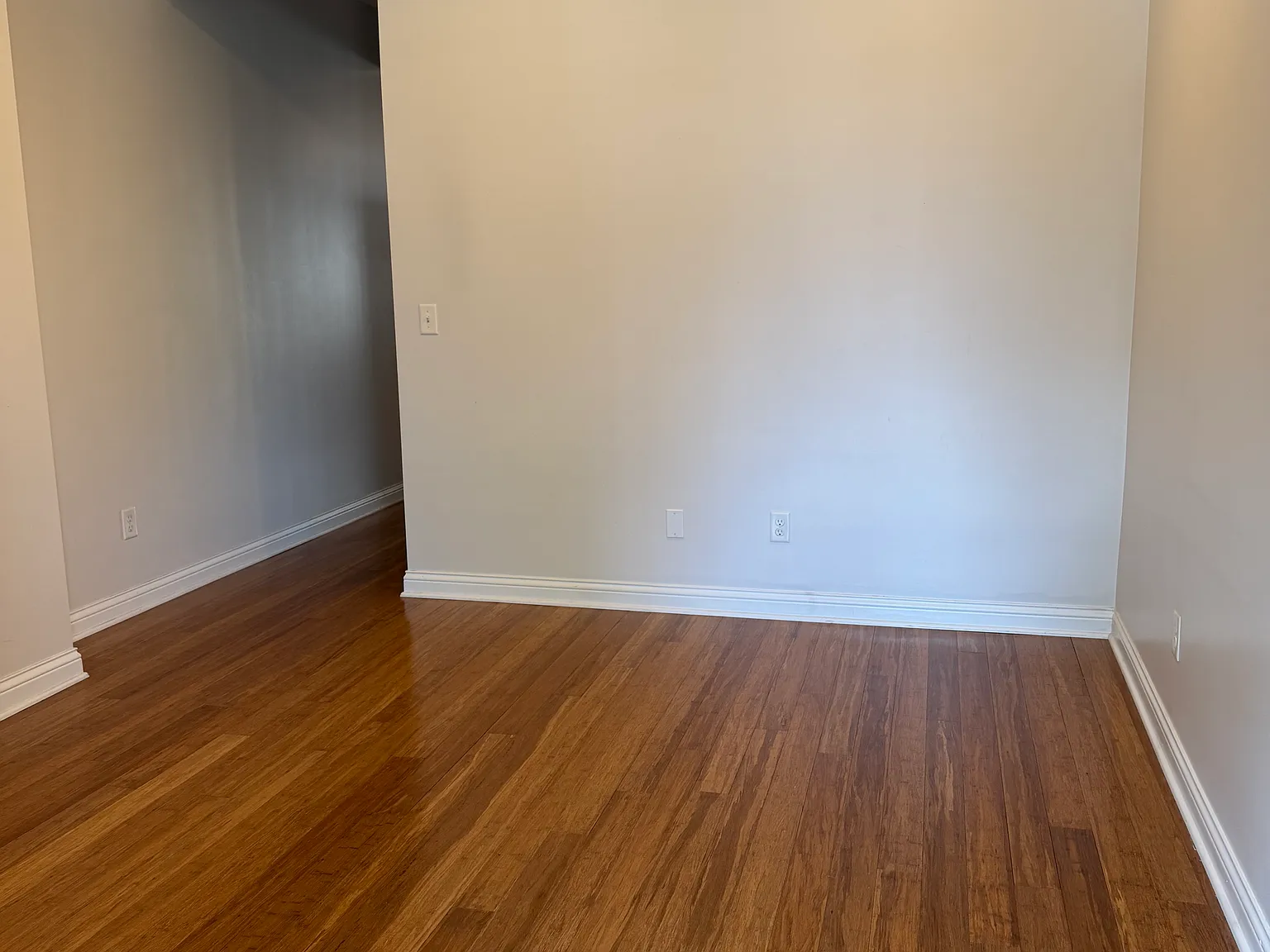 2 bed, 1.5 bath, 1000 sqft, $1,850 — Photo 2