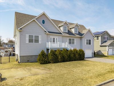 10 Delta Road, Massapequa, NY, 11758