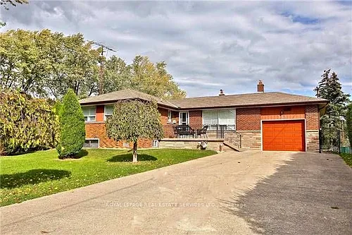 365 Sandhurst Dr #MAIN Photo 1