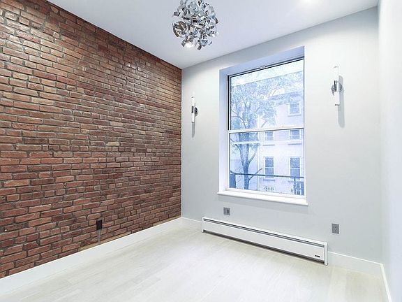 4th image of 113 E 29th St #400