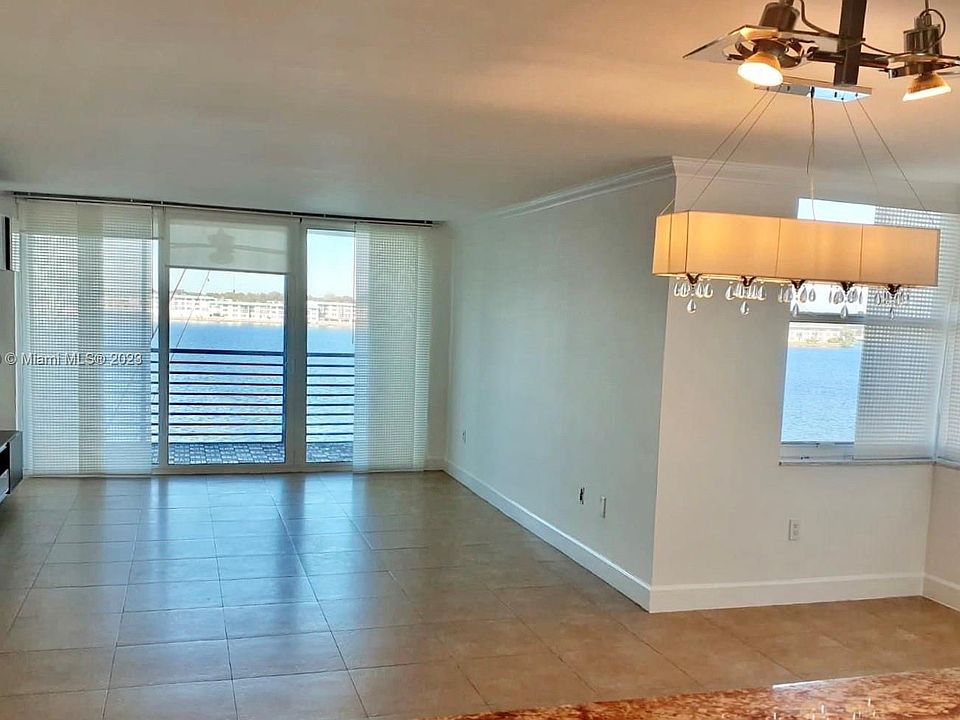 1st image of 1175 NE Miami Gardens Dr APT 511