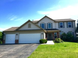 7 Forsythia Ct, Bolingbrook, IL 60490