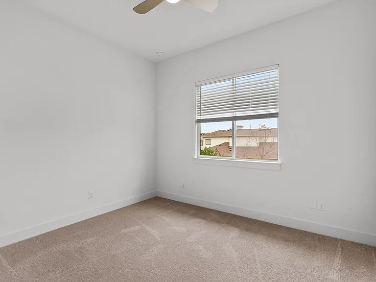 2050 Lohmans Spur Rd #804 — Photo 24
