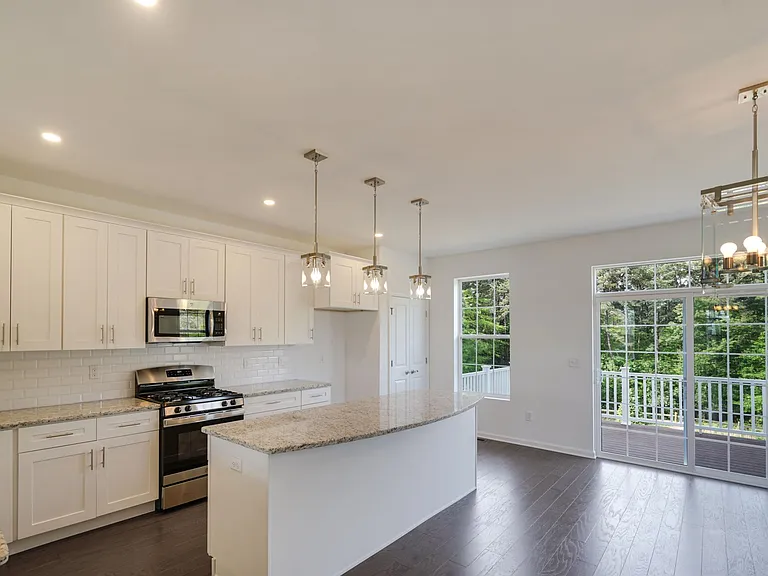 304 Virtue Rd — Photo 9