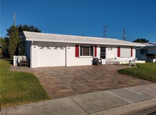 9793 41st St N, Pinellas Park, FL 33782