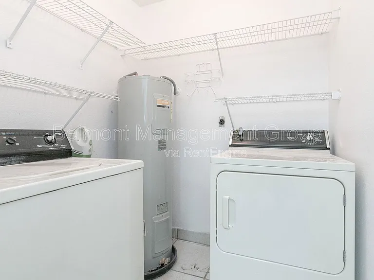 3004 Parkway Blvd #209 — Photo 7