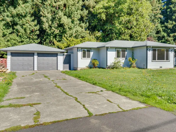1165 Eeloa Ave, Rio Dell, CA 95562