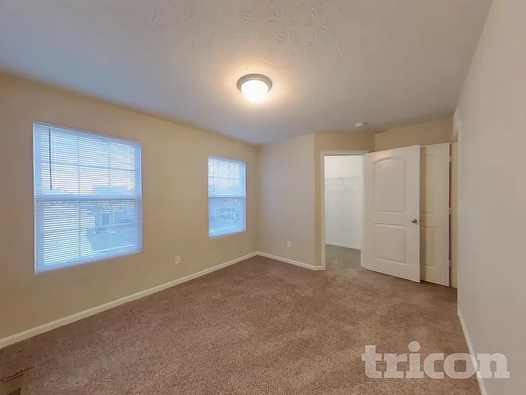 2027 Shadow Creek Blvd — Photo 11