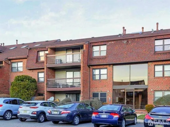 124 Beverly Hill Ter Unit M, Woodbridge, NJ 07095