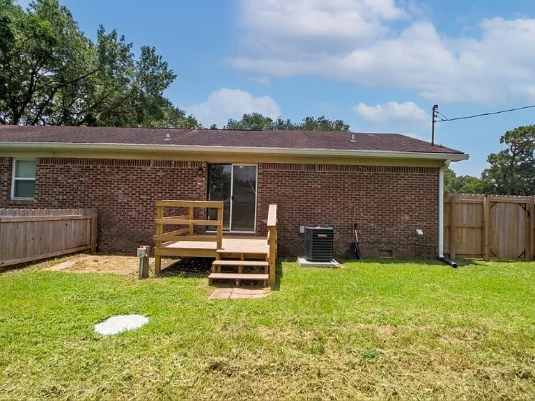 4630B Bellview Ave #B — Photo 18