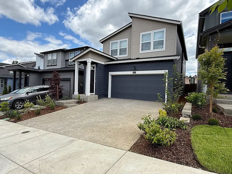 3558 SW Battaglia Ave — Photo 3