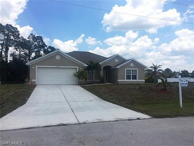 1st image of 3225 NE 14th Pl