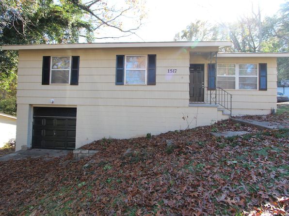 1517 Carol Cir, Midfield, AL 35228