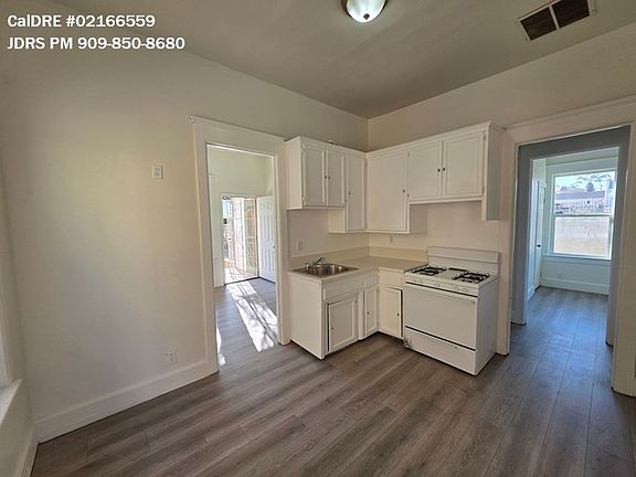 3rd image of 3753 Eucalyptus Ave