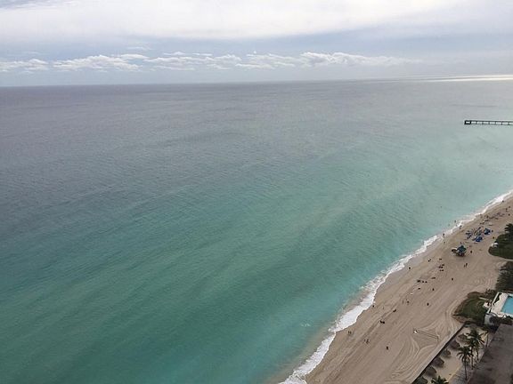 5th image of 17749 Collins Ave APT 3202