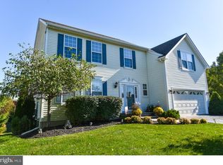 123 Moorehall Dr, Phoenixville, PA 19460