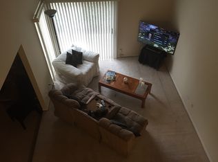215 W Golfview Ter, Palatine, IL 60067