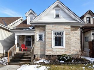 261 Prospect St S, Hamilton, ON L8M2Z8