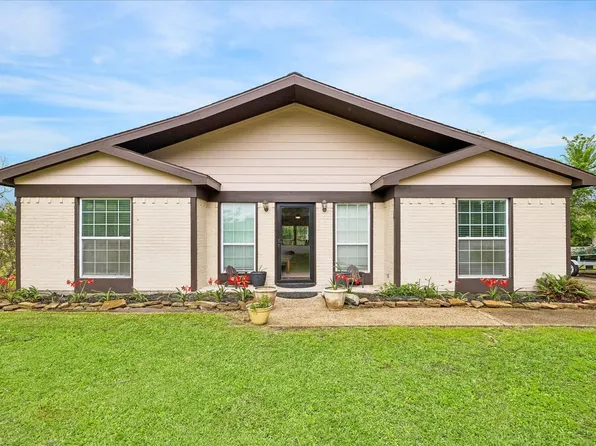 103 Spanish Trace St, Crosby, TX 77532