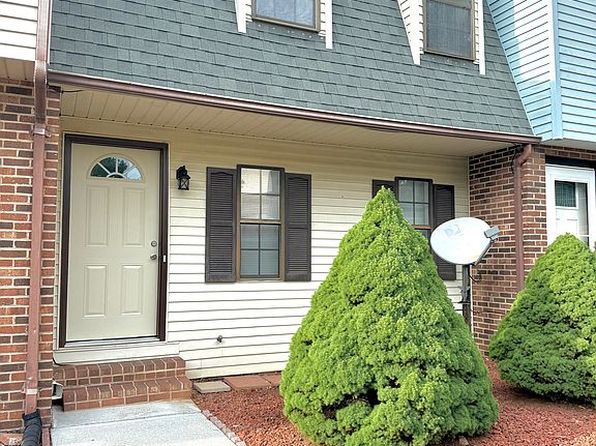 39 Nags Head Ct