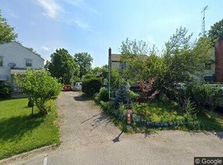 2444 Bretton Pl, Columbus, OH 43211