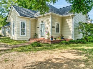 423 W 9th St, Russellville, KY 42276