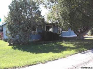 312 Rupp Ave, Worland, WY 82401