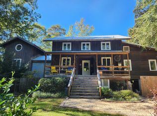 36 Toad Ln, Poplarville, MS 39470