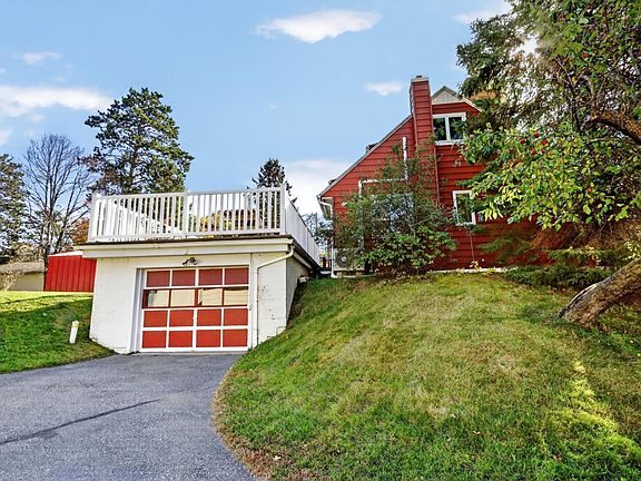 2nd image of 2111 Norway St