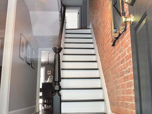 3rd image of 1709 N Rodney St