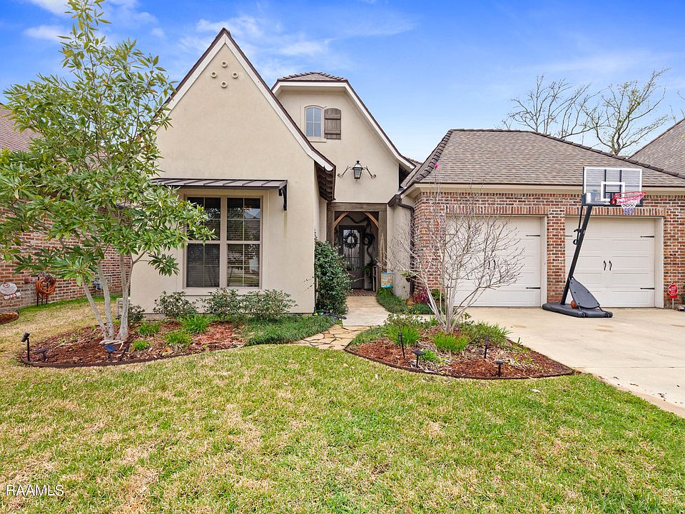 1st image of 225 Ardenwood Dr