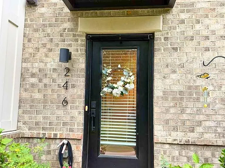 246 Russell Branch Ln — Photo 3