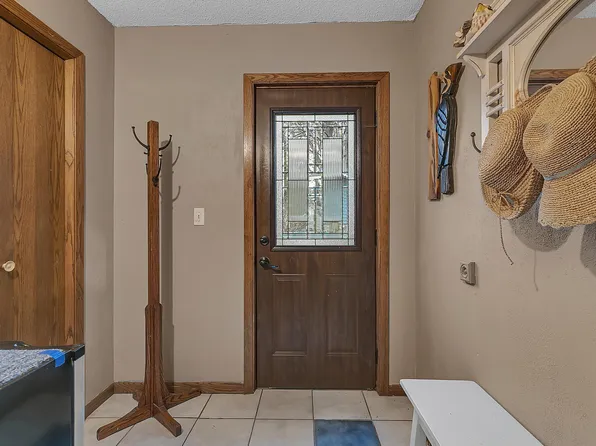 21892 Flowerwood Ct, Richmond, MN 56368