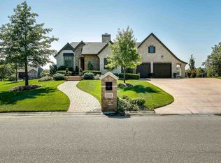 3132 N Den Hollow St, Wichita, KS 67205
