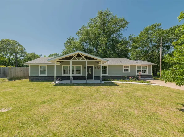 687 Inwood St, Mineola, TX 75773