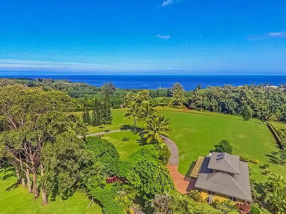4th image of 4235 N Waiakalua St