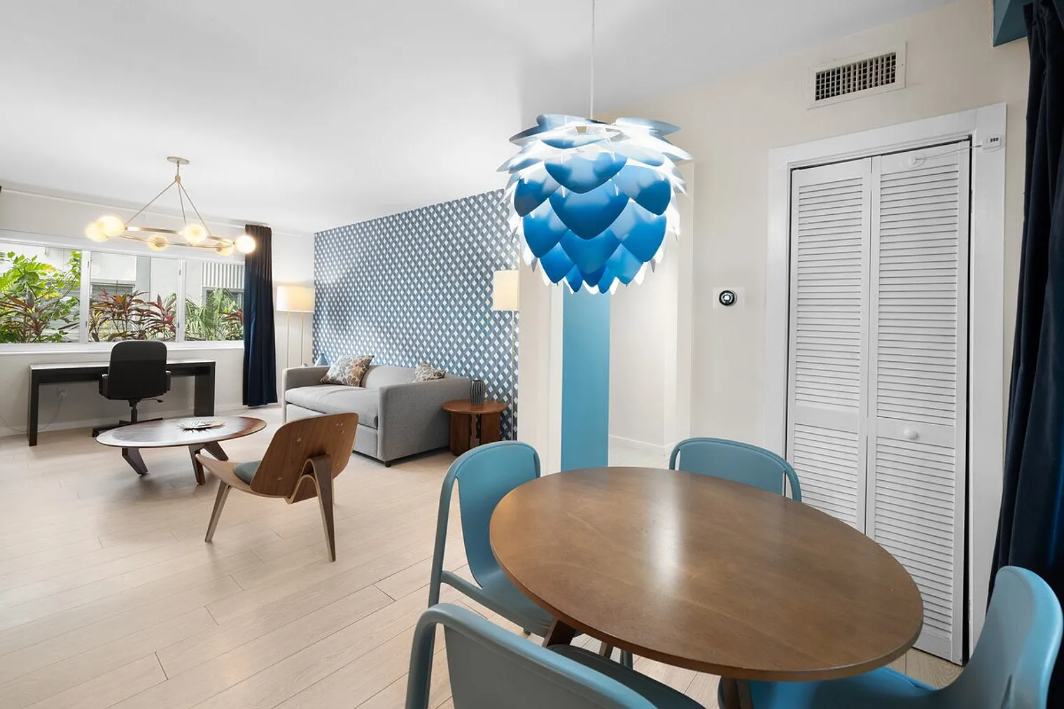 1 bed, 1.0 bath, 796 sqft, $7,600 — Photo 4