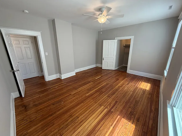 3511 1st Ave — Photo 41